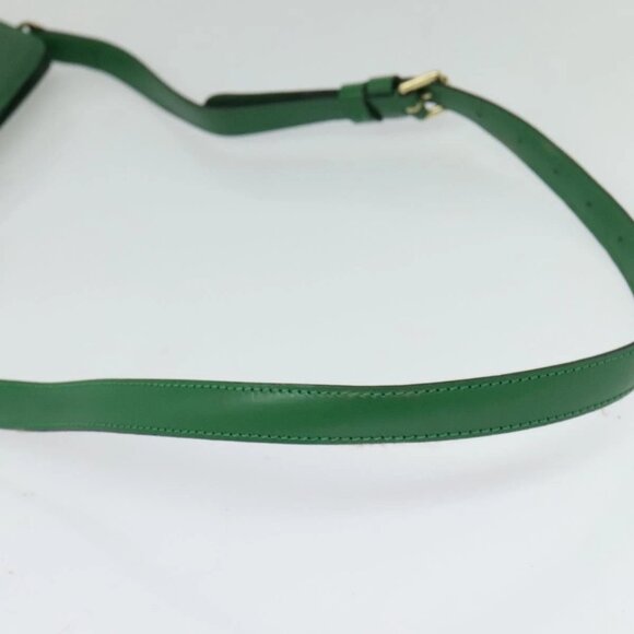 LOUIS VUITTON Epi Capuchin Shoulder Bag Green M52344 LV Auth 131777 - Picture 8 of 16